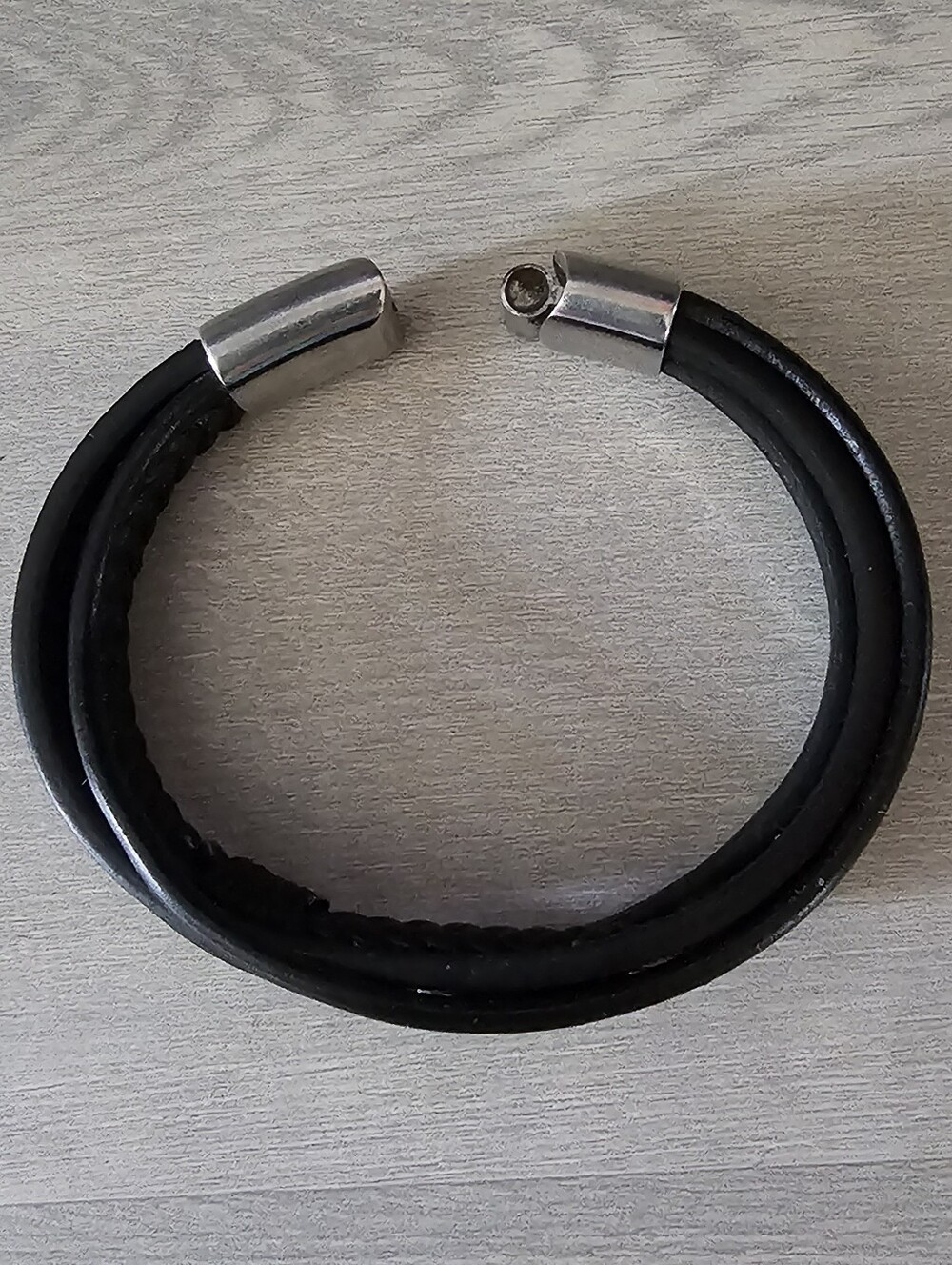 Men’s Black Leather Multi‑Strand Bracelet with Silver Feather Pendant - Picture 3 of 6